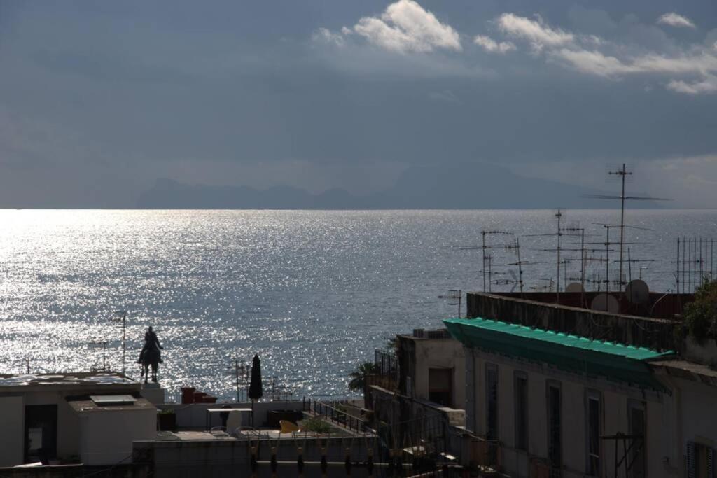 La Finestra Sul Golfo Lägenhet Neapel Exteriör bild